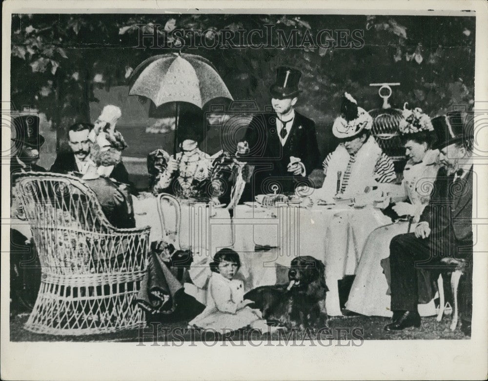 1949 Copy of 1890s Press Photo Garden Party Buckingham Palace Prince Edward - Historic Images