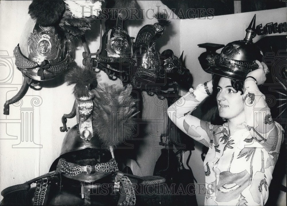 1971, Fourth German Show Of Arms In Stuttgart - KSB62881 - Historic Images