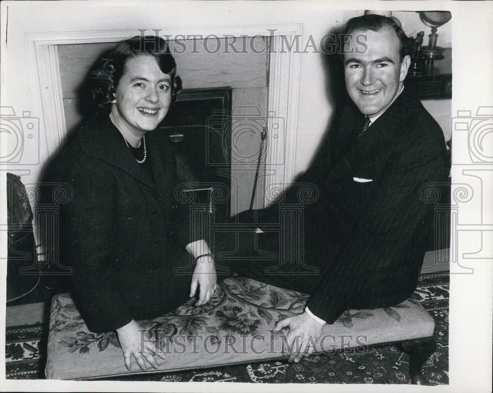 1958, Lord Altrincham Criticized Qn To Marry Belfast Girl-Marion - Historic Images