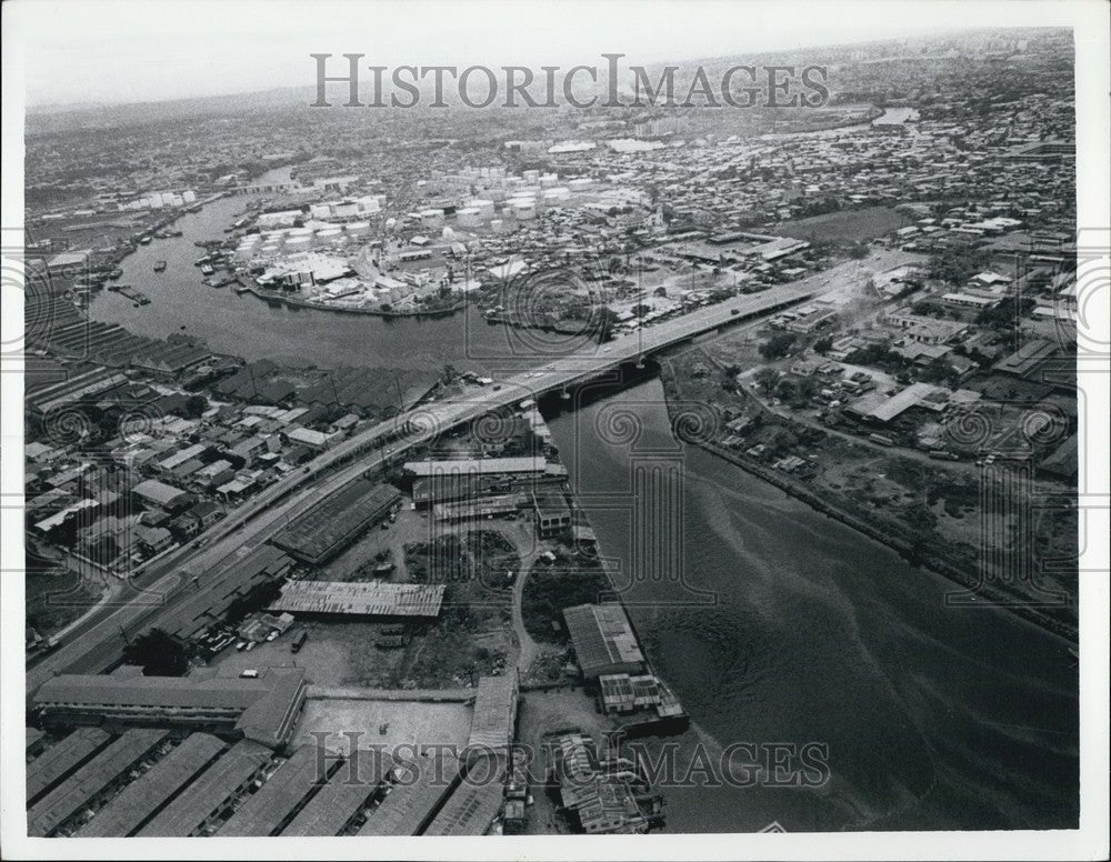 Press Photo Mabini Bridge Philippines - KSB62979-Historic Images