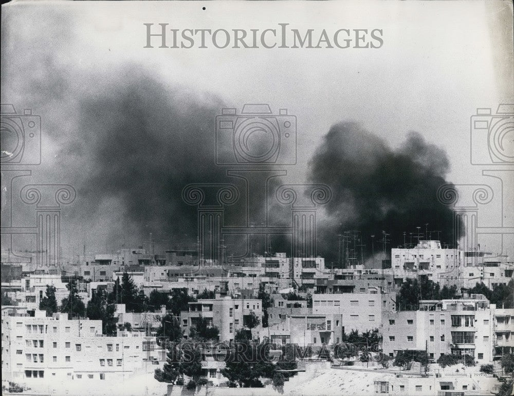 1970 17,000 Civilian Die in the Fighting in War Ravaged Amman - Historic Images