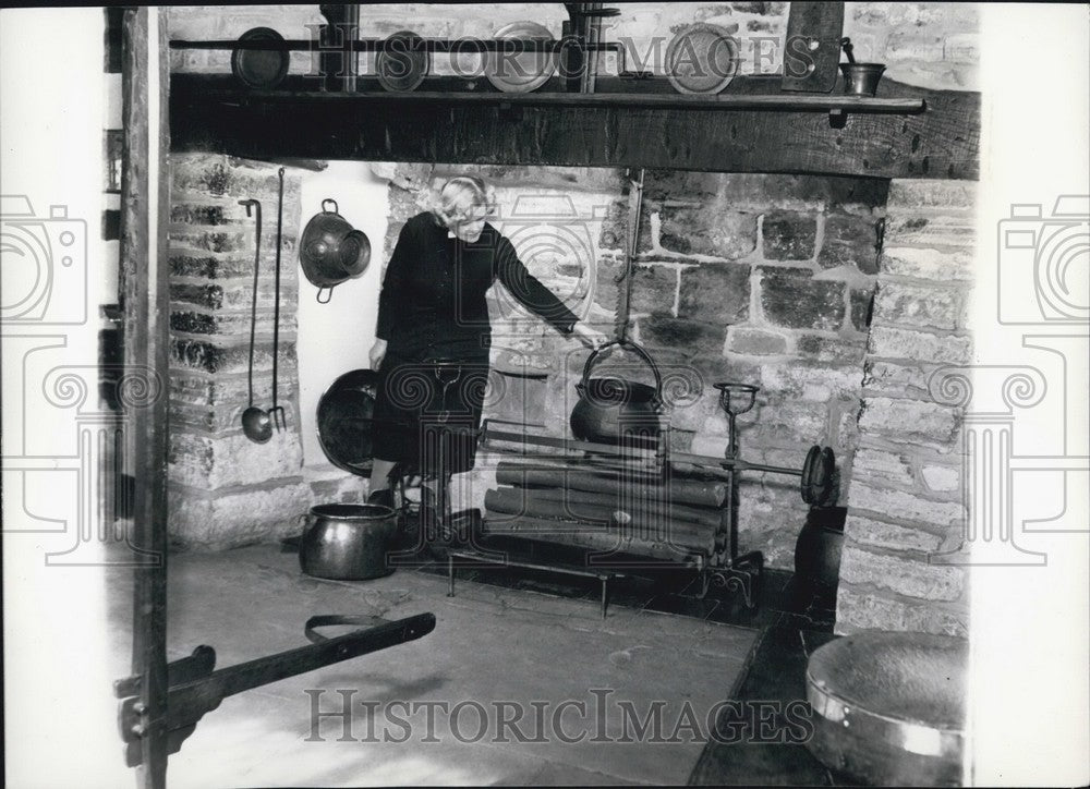  Kitchen House Birthplace William Shakespeare - Historic Images