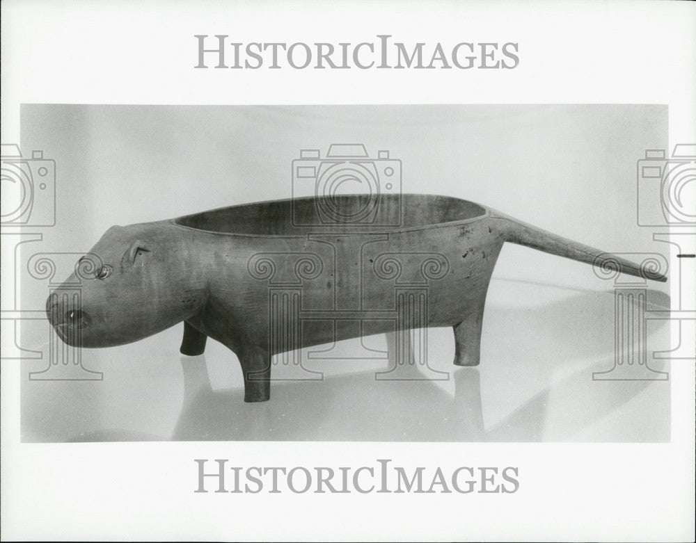 Press Photo Art of the first Americans:Tureen beaver - KSB63471 - Historic Images