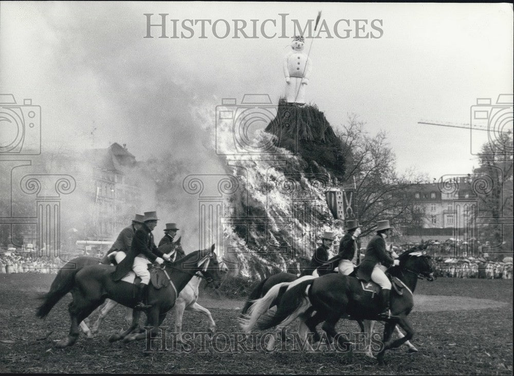 1990,Zurich (Switzerland) ,Traditional Spring Parade - KSB64655 - Historic Images