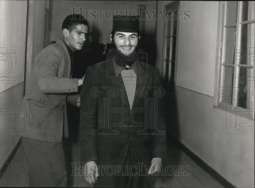 Press Photo Young monk trainees at the monastery - Historic Images