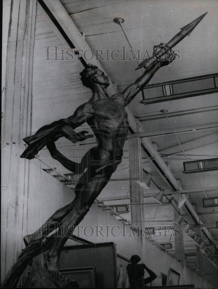 1957, Sculptor G. Postnikov Sculpture To The Stars Moscow Exhibition - Historic Images