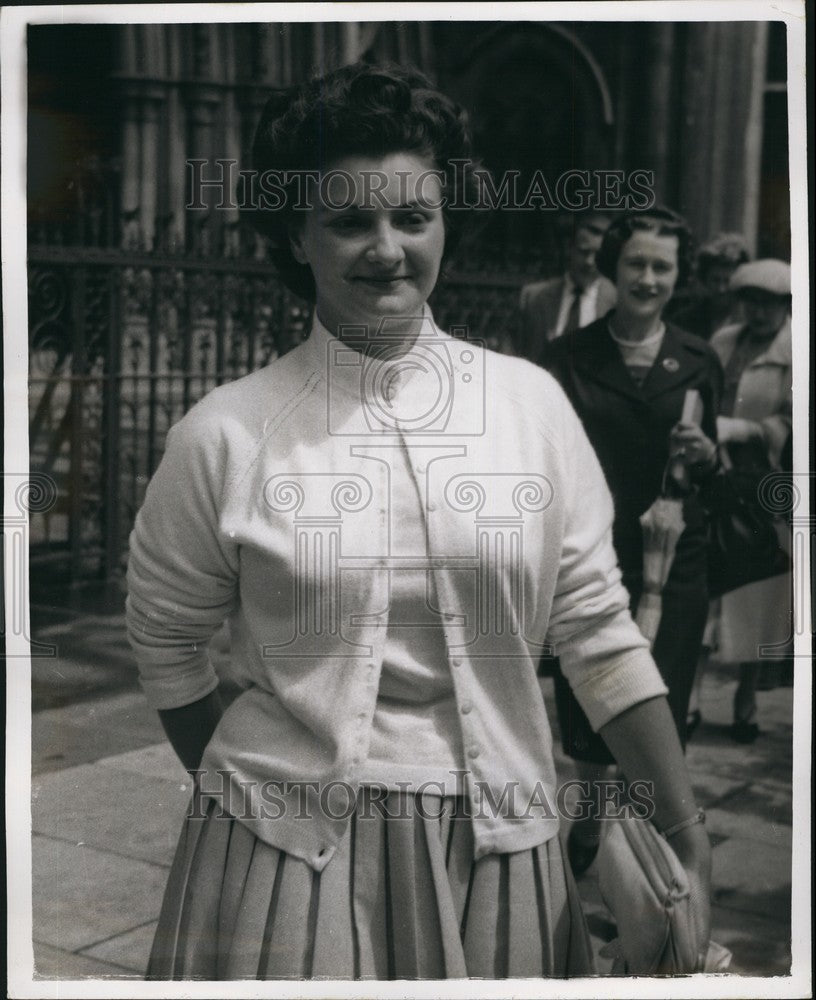 1959 Julia Carole Skinner After Court Battle For Father&#39;s Will - Historic Images