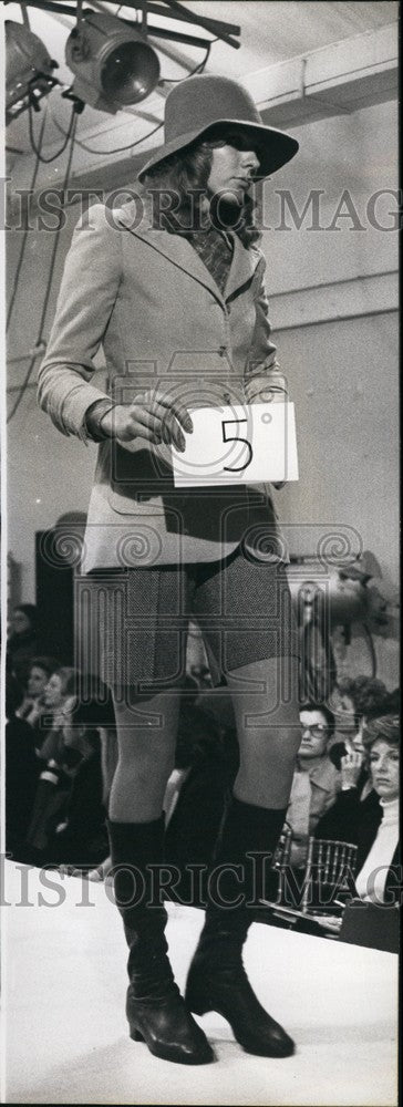 1970, Tan Giudicelli's "Micmac" Collection Tweed Shorts, Polo, Jacket - Historic Images