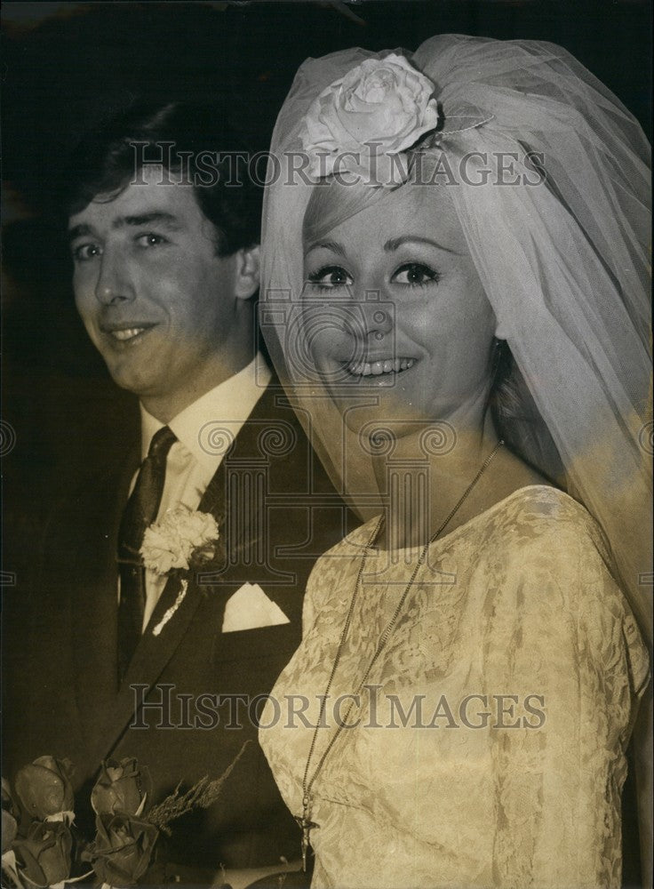 1964 Robber Ronald Belton Wife Sheiva Reeve Wedding - Historic Images