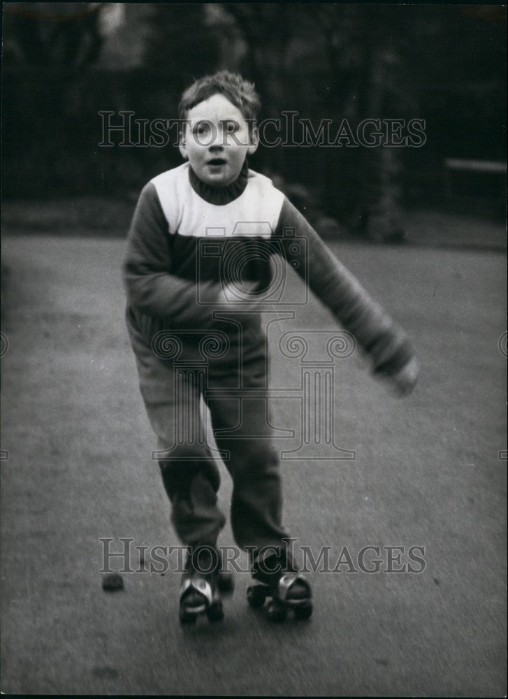 Press Photo Blind Boy Roller Skates - KSB67597 - Historic Images