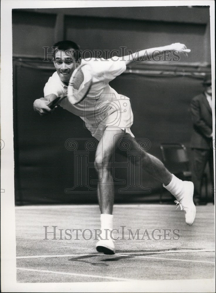 1963 Press Photo Froeling (U.S.A.) at Wimbledon - KSB67673-Historic Images