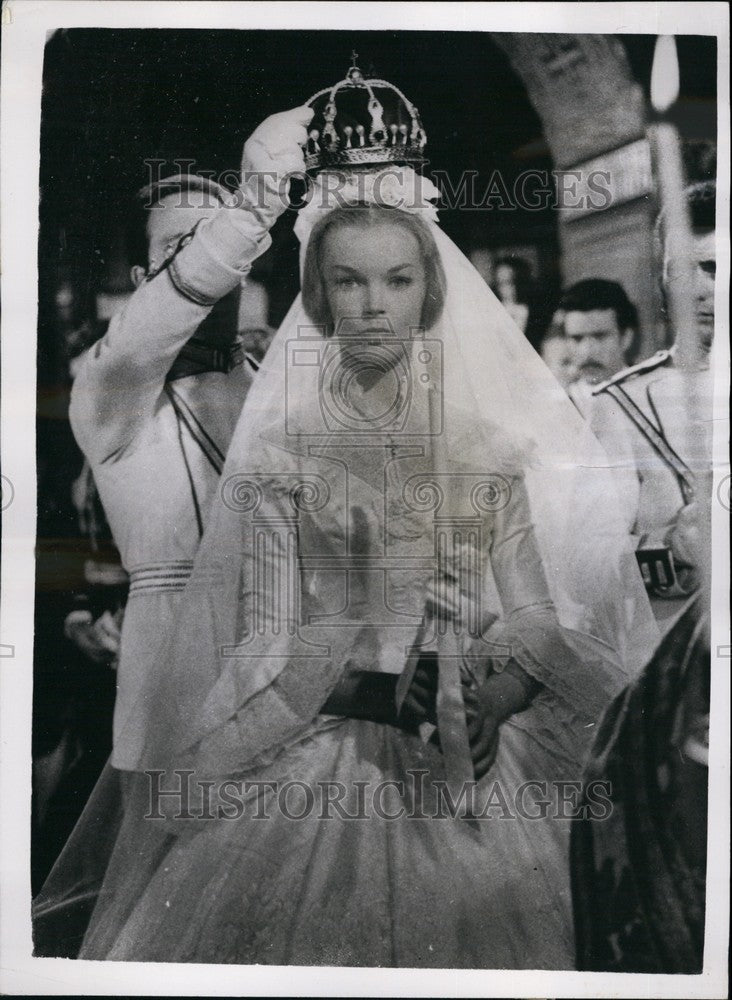 1958 Press Photo &quot;The Volga Fighters&quot; with Ella Martinelli - KSB67691 - Historic Images