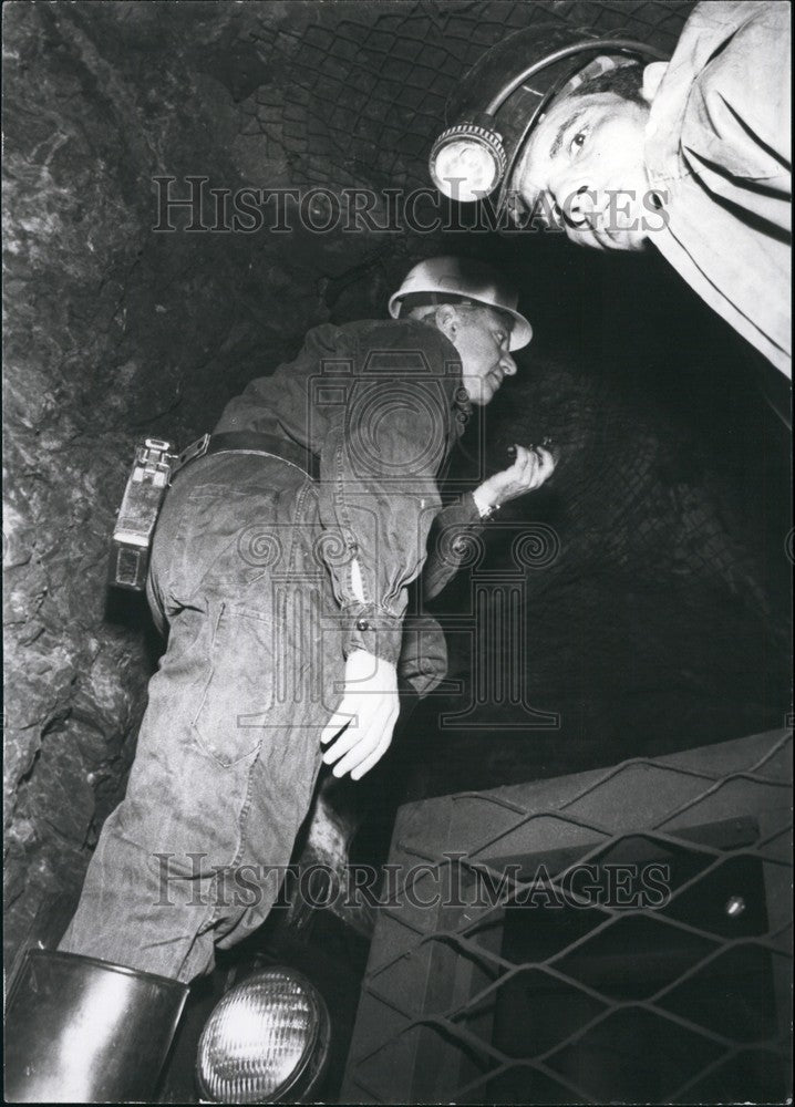 Press Photo Bar Lev - Historic Images