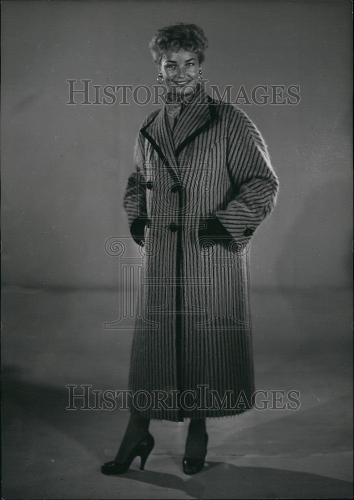 1953 Press Photo Model Wearing Lido Straight Mohair Coat Designed B. Waser - Historic Images