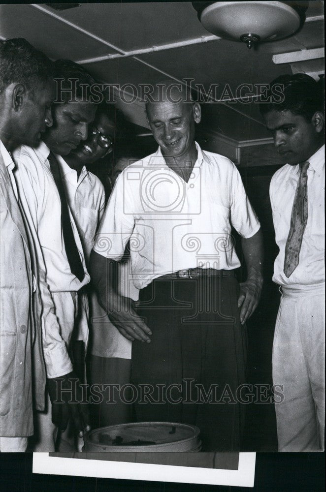 Press Photo Soviet Schooner "Zarja" involved in magnetic field study of Earth - Historic Images