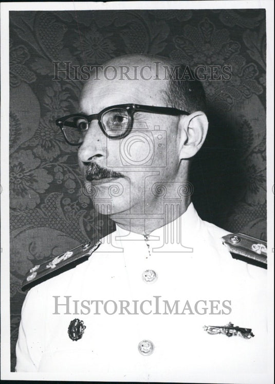 Press Photo Luis Vargas Caballero Portrait - KSB69055 - Historic Images