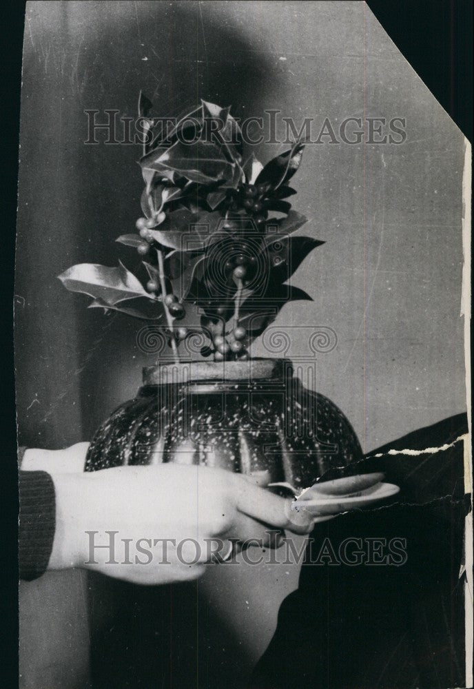 Press Photo Christmas Pudding - Historic Images