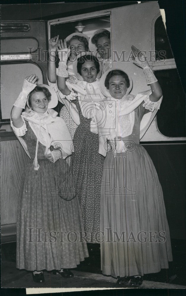 1953, Party Of South Africal "Vospalers" - Historic Images