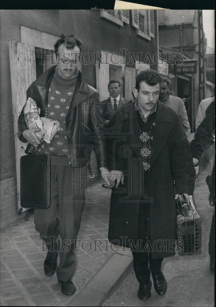 1960 Would Be Kidnappers Arrested At Dreux - Historic Images