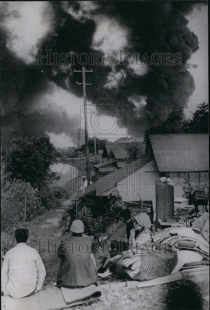 1964 Press Photo fires in aftermath of earthquake in Niigata, Japan - KSB69947 - Historic Images