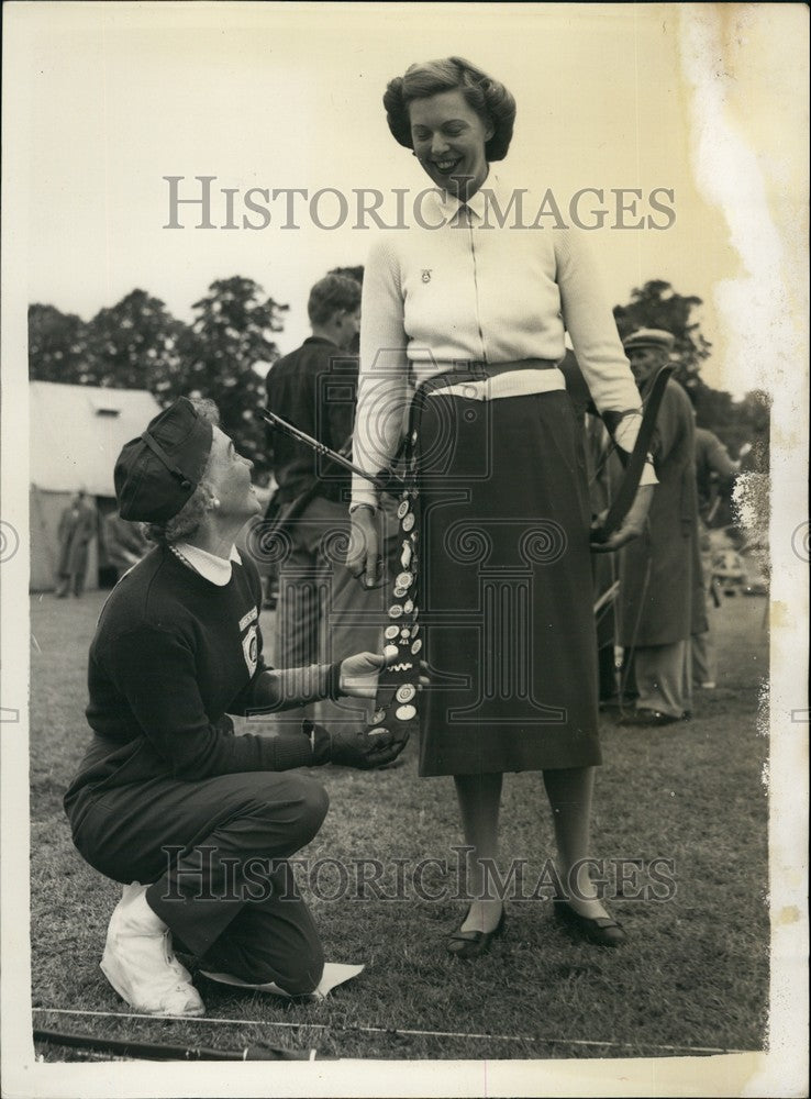 1956 Press Photo International Archery Tournament - KSB70039 - Historic Images