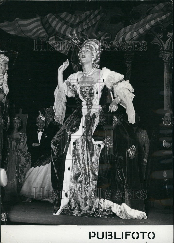 At Elised Theatre this evening, presented by "La Caravella" - Historic Images