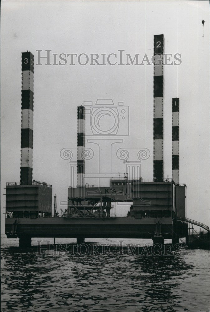 1972 Press Photo World&#39;s Largest Self Elevating Platform In Japan - KSB70349 - Historic Images