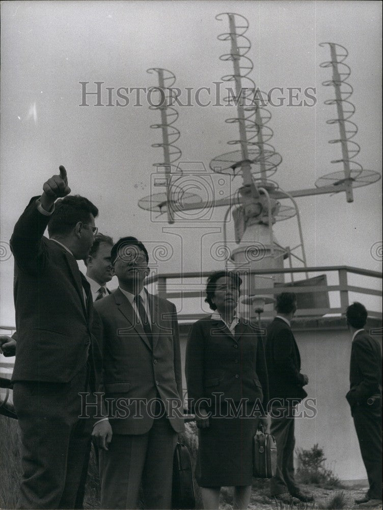 1965 Japanese Scientists, Space, Meteorologic Center, Lannion - Historic Images