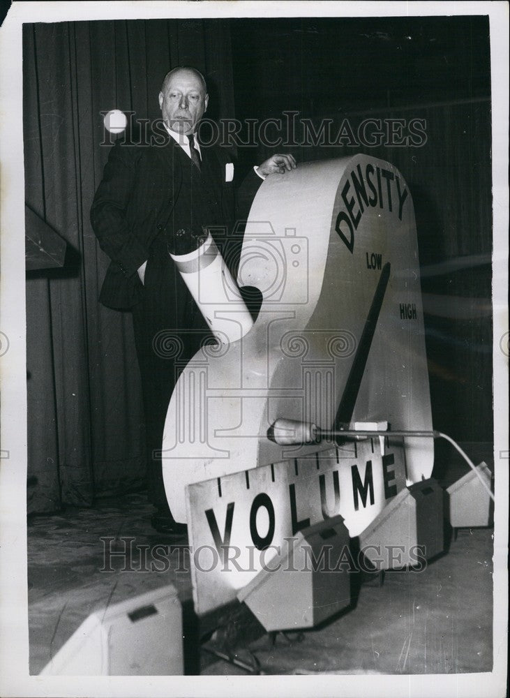 1959 Dr. H.A. Thomas M. SC. Manager o Unilever LTD - Historic Images