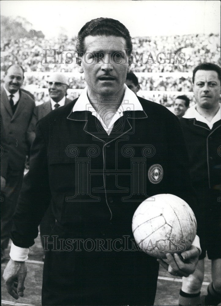 Press Photo Concetto Lo Bello, Italy's Number One Soccer Whistler - KSB70903 - Historic Images