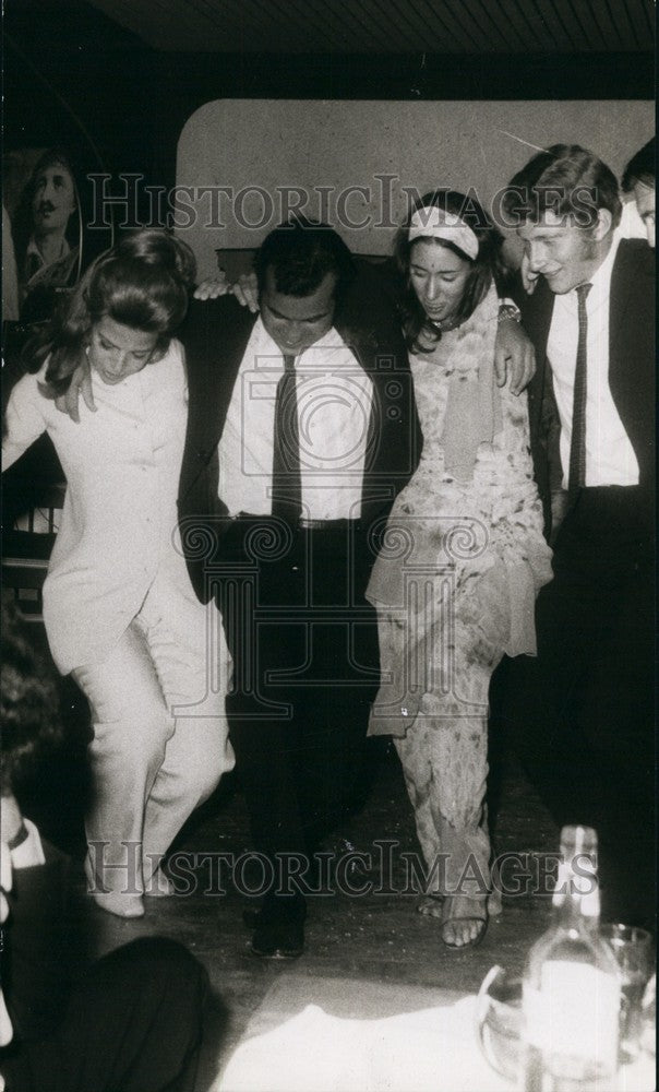 1975 Christina Onassis, Sirtaki, Athens Night Club - Historic Images