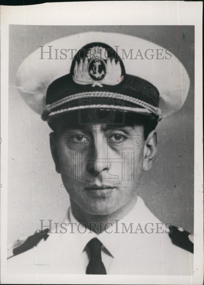 Press Photo Boat Captain Rofao - Historic Images