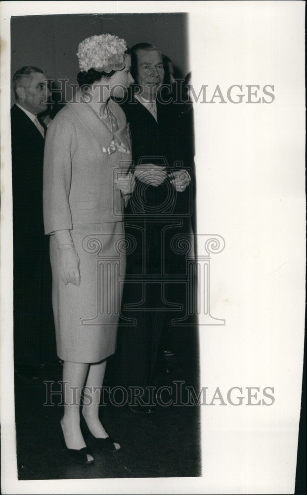 1958 Press Photo Queen Elizabeth, Royal Visit to Holland - Historic Images