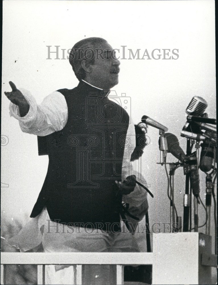 Press Photo Bangla Desh Prime Minister Mr. Mujibor Rahman - KSB72891 - Historic Images