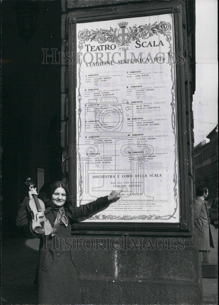 Press Photo Anaahi Carfi, Violin Player, Milan Scala Theatre - Historic Images