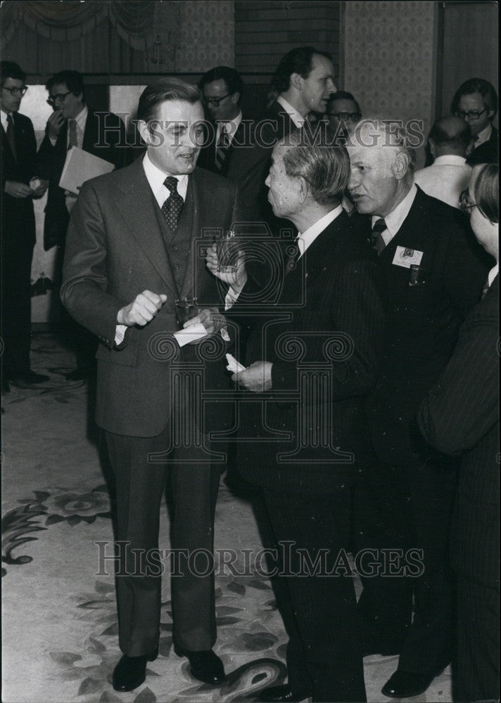 1977 US Vice President Walter Mondale, Japan Prime Minister Fukuda - Historic Images