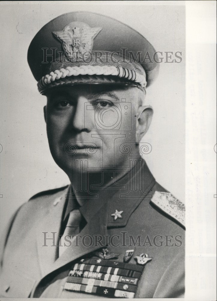 Press Photo Defense Chief of Staff Lt Gen Guido Vedovato - KSB73495 - Historic Images