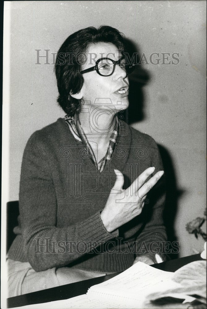 Press Photo Viginia Tsouderos,Woman in the Greek Parliament - Historic Images