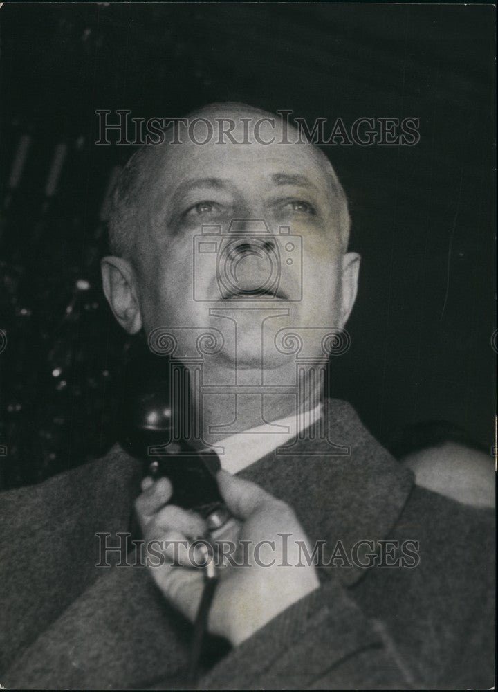 Press Photo Pineau, Elysee Palace - KSB73709-Historic Images