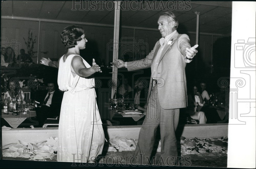 1974 Antony Quinn in Greece for Onassis Film - Historic Images