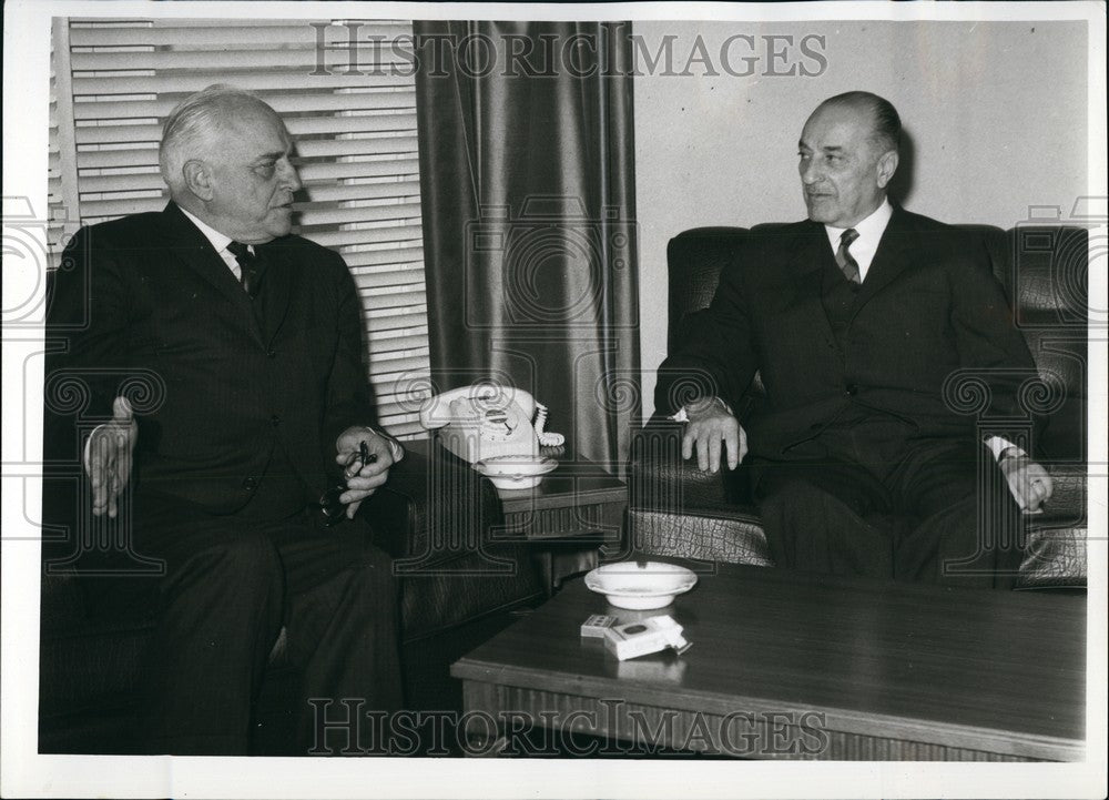 1969, Prime Minister Bahjat Talhouni at the Prime Ministry with Mr. D - Historic Images