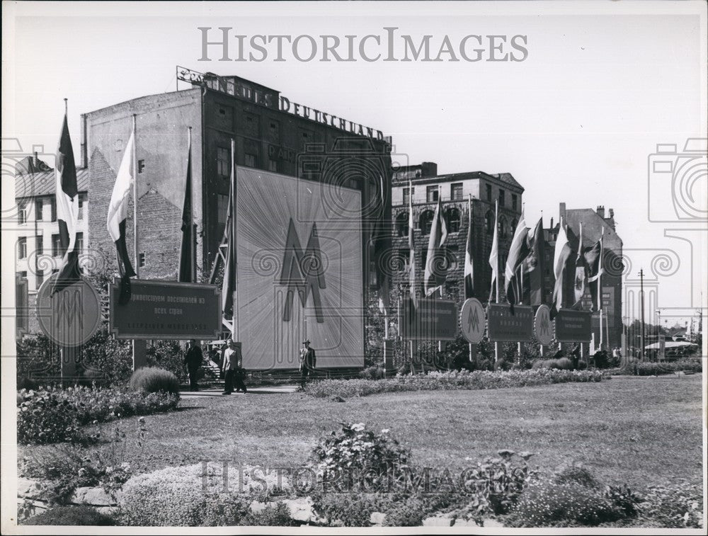 Press Photo Leipzig Autumn Fair - Historic Images