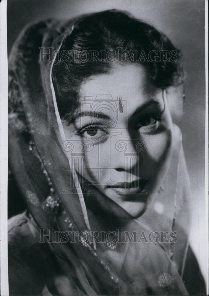 Press Photo Indian Actress Shrimati Nirupa Roy - KSB75091 - Historic Images