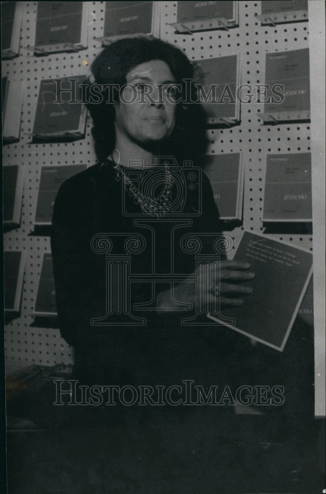 1971 Author Monique Bosco - Historic Images