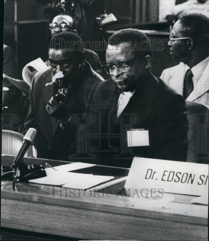 1976 African National Council Delegation Headed By Bishop Muzorewa - Historic Images