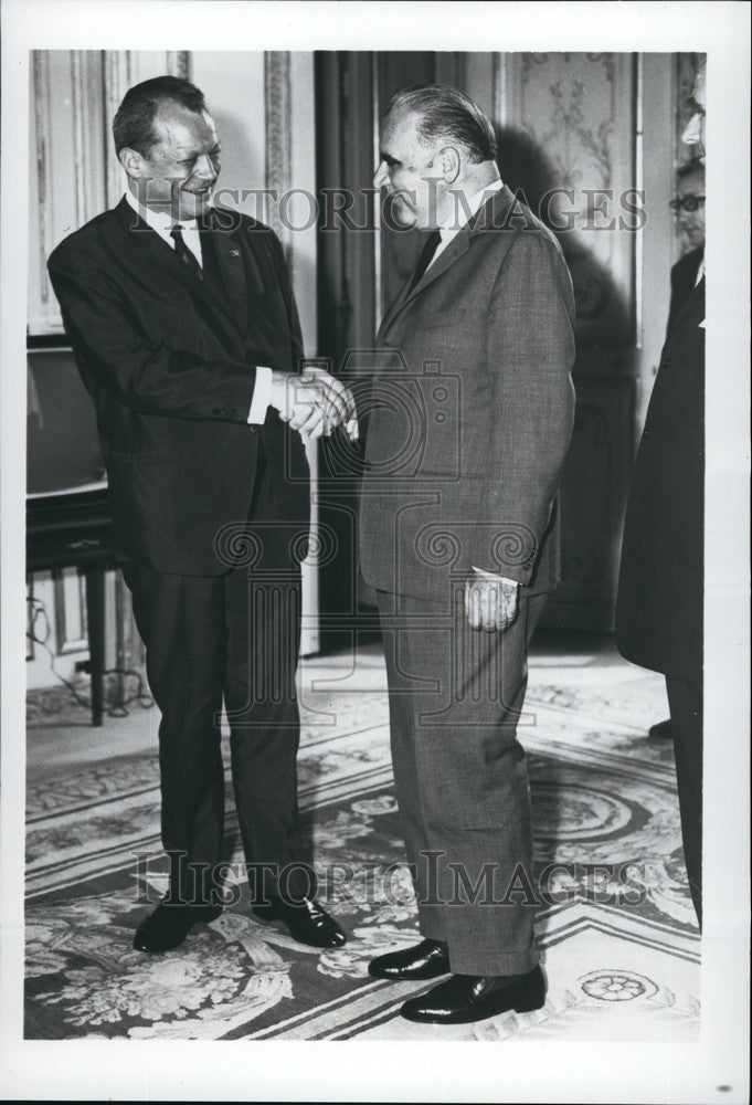Press Photo Mr. Willy Brandt, Chancellor and Mr. Georges Pompidou - KSB75389 - Historic Images