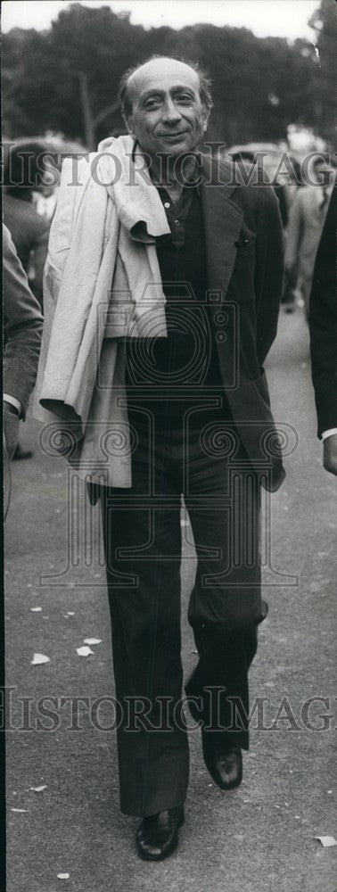 Press Photo Alessandro Perrone of "IL Messaggero" - Historic Images