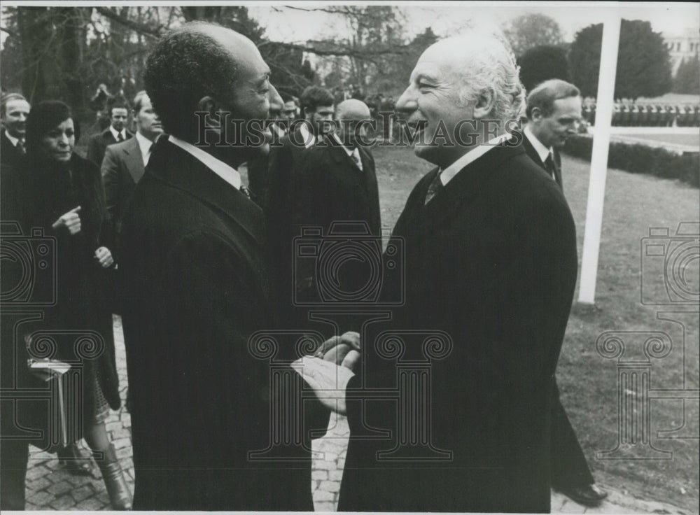 1979 Walter Scheel Federal President of West-Germany &amp; El Sadat Egyp - Historic Images