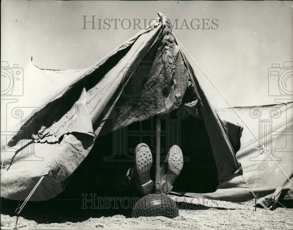 1958 Press Photo The &quot;Red Devils&quot; in Jordan - Historic Images