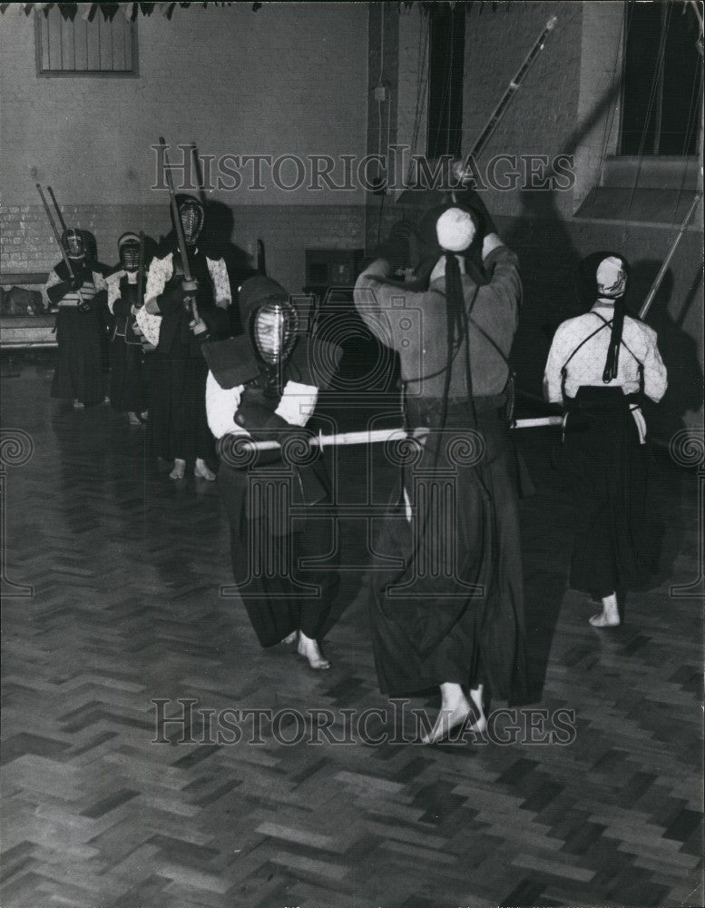 Press Photo Team of Young Kendo Enthusiasts practice their Kendo - KSG05529 - Historic Images